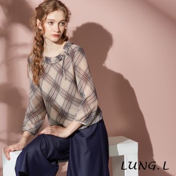 林佳樺LUNG.L 卡其色大斜格紋輕柔雪紡九分袖女裝上衣 LT44A
