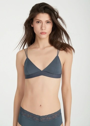 冰絲涼感．雙肩寬緊帶 Bra Top(冰川藍)