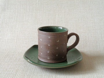 杯碟，青瓷鑲嵌