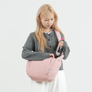 【SS26全新Wander新色】MILES 日常斜背包 中號 (淡粉紅)