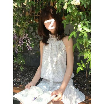 法式高級感波點連衣裙女夏季新款無袖掛脖短裙氣質辣妹穿搭裙子潮