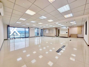 卓悅聯盟小丁精選房鄉林高樓層景觀辦公含車位｜新北市新莊區新北大道四段