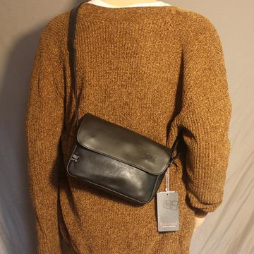 threebox男生韓版百搭休閑小挎包