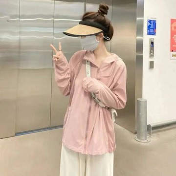 2023年防曬外套高級感連帽冰絲防曬衣女夏薄款戶外透氣百搭防曬服