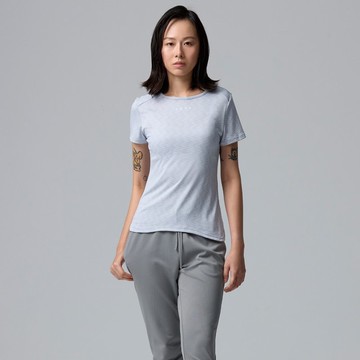 不可退換 /涼感有氧上衣-採石灰