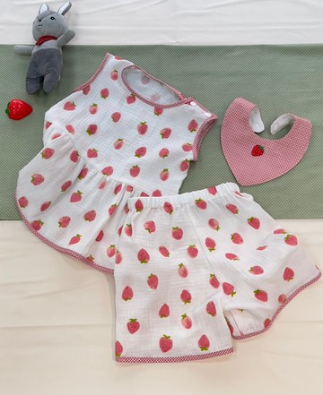 【台灣製手創】草莓純棉背心娃娃衫套裝