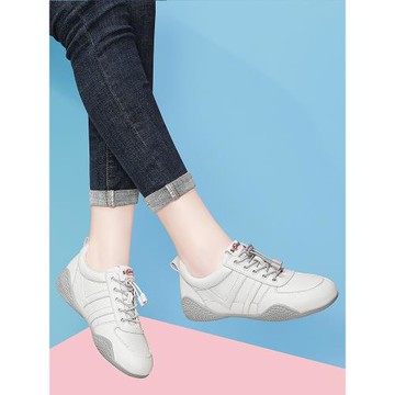 春夏季2024新款真皮跑步鞋小白鞋超火阿甘鞋皮面爆款百搭輕便春鞋