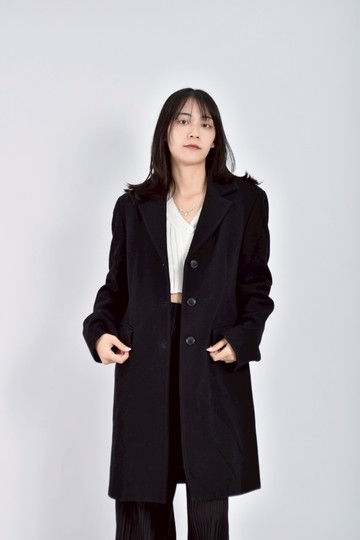 (M) united colors of benetton質感長袖素面長版黑色外套