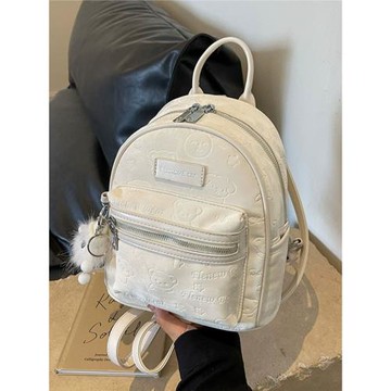 時尚出游旅行小包包女2025新款洋氣百搭學生雙肩包上班外出后背包