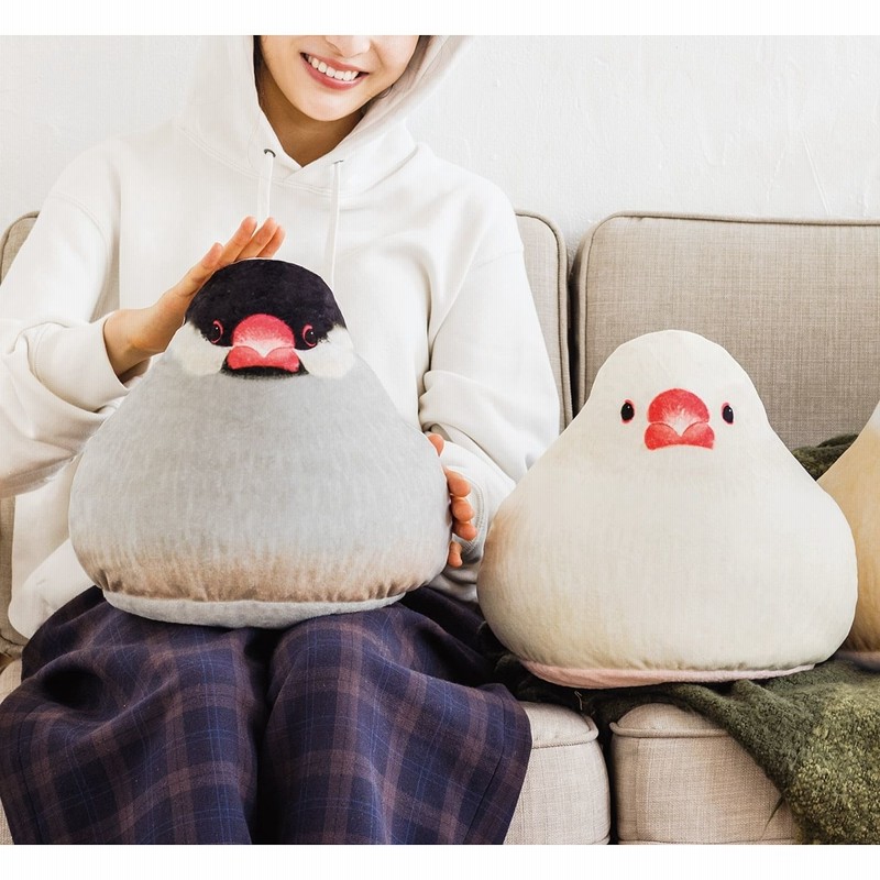 You More 小鳥部 もっちりかわいい おもちみたいな文鳥クッションの会 フェリシモ Felissimo 通販 Lineポイント最大14 0 Get Lineショッピング