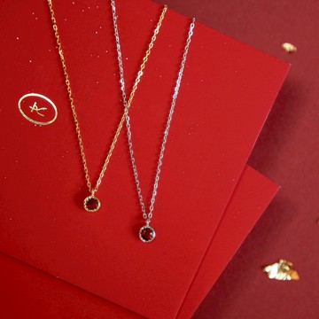 【Isha Jewelry】石榴石小圓片純銀項鍊 | 1月誕生石。生日禮物。純銀水晶項鍊