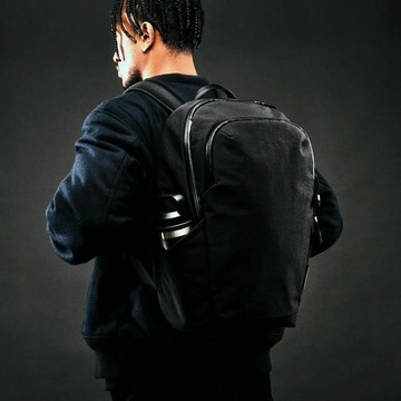 Alpaka Bravo 23L Axoflux 400D 後背包 - 黑色