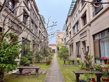 張忠義~中科布拉格朝南雙車位別墅｜台中市西屯區福雅路