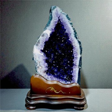 【SUMMER寶石】 藏風納氣5A帝王紫晶洞 17.72KG