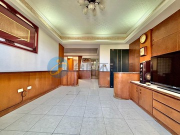 樹德輕軌+學區-大空間四房平車｜高雄市三民區寶興路