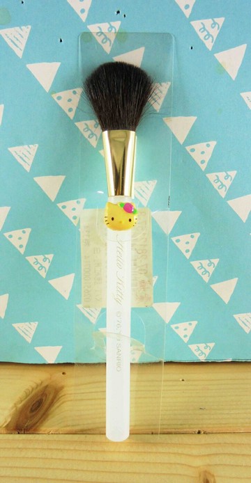 【震撼精品百貨】Hello Kitty 凱蒂貓 直立式腮紅刷 白  震撼日式精品百貨