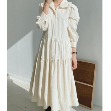 MOCO韓少女感氣質優雅荷葉滾邊翻領層次蛋糕裙擺連身裙洋裝