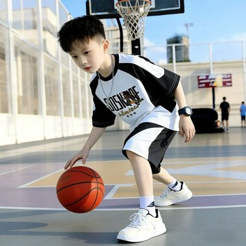 【在臺免運】男童夏季套裝男童夏裝套裝2026新款夏季中大兒童帥氣男孩冰絲短袖運動服洋氣潮dsdf