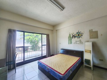 專簽~仁德近文賢國中間間套房美透天｜台南市仁德區保學路