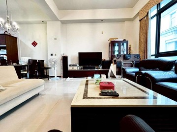 專任｜東區悠靜震後別墅｜鳳凰墅大地坪空間｜台中市東區一心街