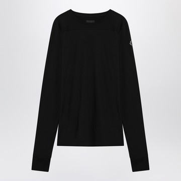 Black cotton sweater