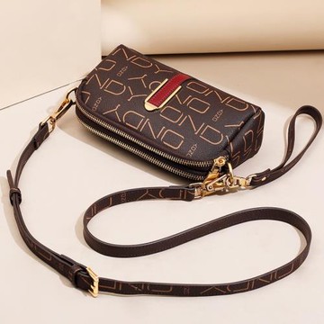 包包女斜挎包小包2025爆款百搭大容量媽媽款中年大氣錢包女手拿包