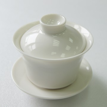 京盛宇-牙白蓋杯
