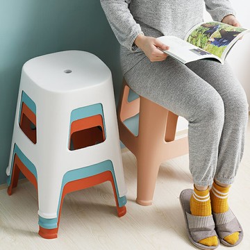 創意家用聚會可疊加塑料椅子板凳餐廳備用北歐現代簡約大號成人凳