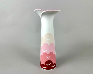 Royal Porzellan KPM 粉色和白色中世紀瓷花瓶 巴伐利亞