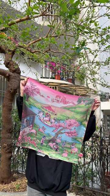 走馬看花絲巾/ 唐葫蘆姑娘