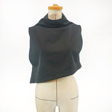 Aman No.67 黑色簡約無袖上衣 新版布料 短版款