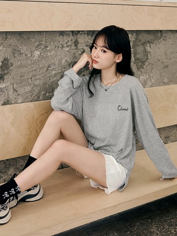 竹節棉料毛巾繡側開衩長袖上衣