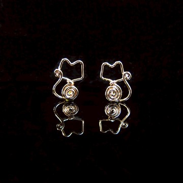 Winwing金屬線編織耳飾-【小貓咪】耳針/耳環