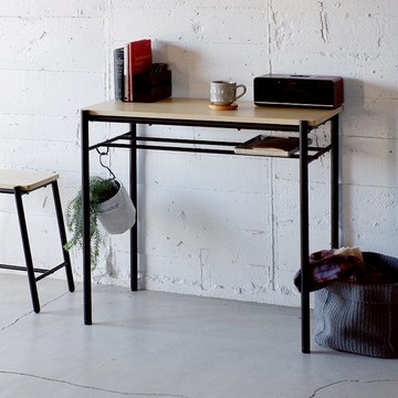 IRON 鋼製窄型筆記型電腦桌-DIY 單一規格