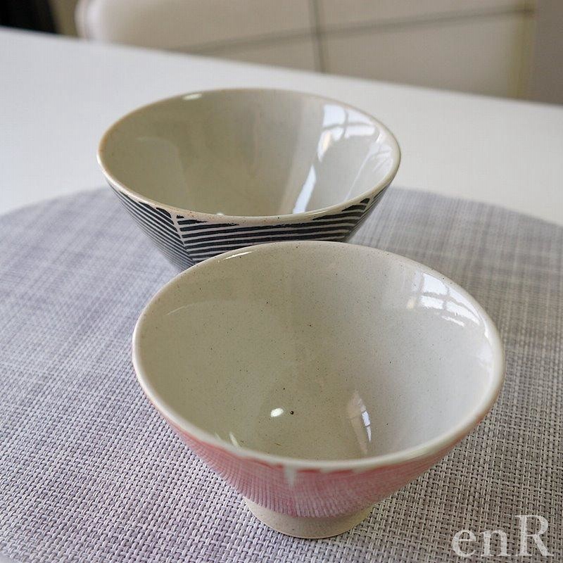 波佐見焼 勲山窯 アトリエ文匠 組飯碗 ステンド 三角 夫婦茶碗