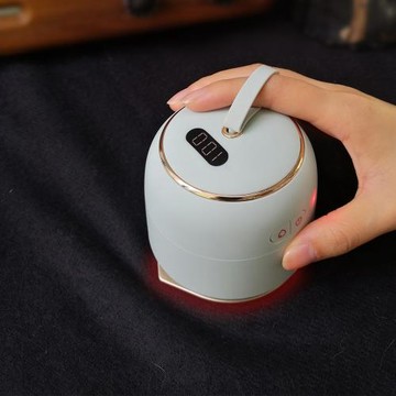 出差也能西裝筆挺【aMoovars】無線可攜式超聲波蒸氣熨斗 (共4色可選) 出差旅行 無線熨斗 輕巧好攜帶 西裝襯衫 衣物整燙 異味降低 居家好物