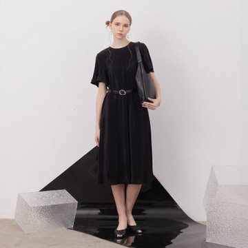 【MASTINA】彈性坑條休閒短袖長洋裝 黑 灰 (魅力商品)