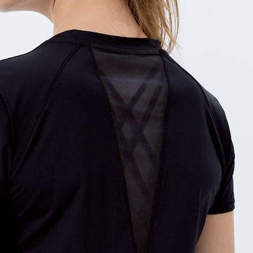 【NAMASTE】Ella 輕薄V字網紗拼接短袖 - 黑