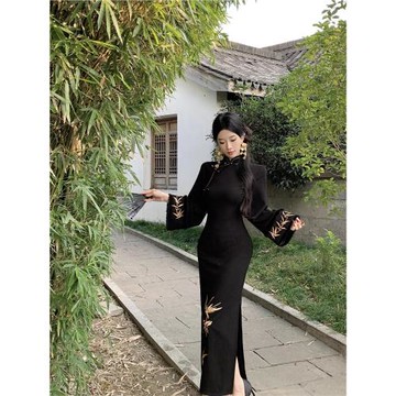 新中式國風黑色厚款刺繡倒大袖改良旗袍連衣裙女秋冬氣質顯瘦長裙