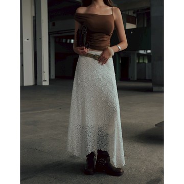 AIR SPACE 不規則下擺花朵蕾絲鬆緊長裙(黑/白) 女裝 現貨