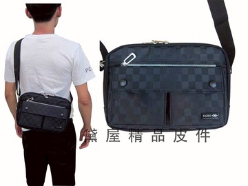 限時 滿3千賺10%點數↘ | ~雪黛屋~BAIHO 肩側包休閒斜側包棋盤格設計防水尼龍布台灣製造品質保證隨身品二層主袋 OH2661(小)