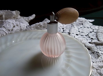 【老時光 OLD-TIME】早期玻璃香水瓶