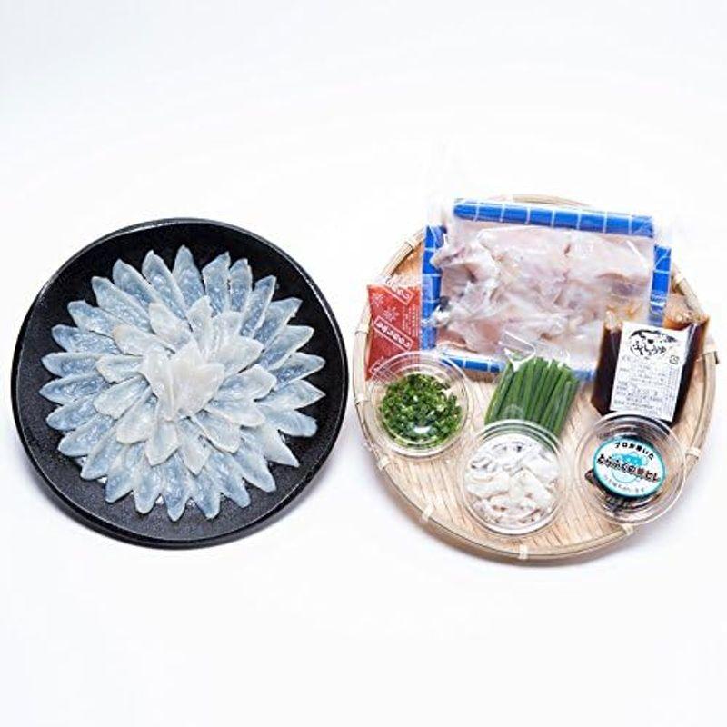 豊後とらふぐ料理セット 養殖2?3人前〔刺身約120g・あら約250g・皮約50ｇ・焼ヒレ・ポン酢・薬味〕