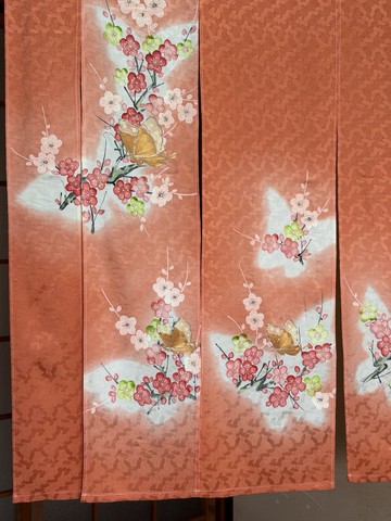 和服布料改造暖簾 蝴蝶 橘色 梅花