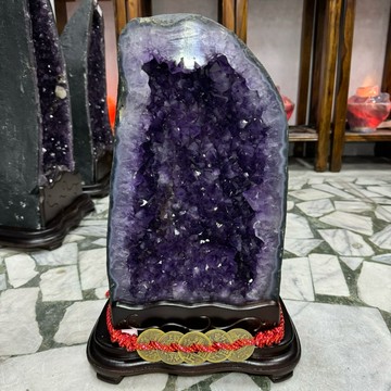 晶牙水水亮亮 頂級巴西 紫水晶洞 ESPb+✨19.94kg❤️共生瑪瑙 口寬有洞深 鈦晶 黑碧璽 送禮收藏 水晶洞