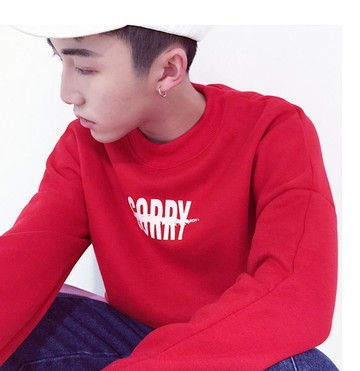 【JP.美日韓】 韓國 亞森 字體 大膽 文藝 高領 大學T 毛衣 上衣 套頭 吉爾登 GQ 男