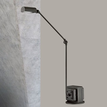 觸控式可調光落地燈 B255-42-24392