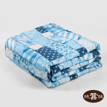 【岱妮蠶絲】精美印花絲棉緞蠶絲涼被0.7KG-童趣拼條-藍(VHS38E01)