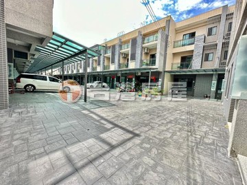 近五結市區雙車位優質美別墅-近國五南北交通便利｜宜蘭縣五結鄉大吉二路