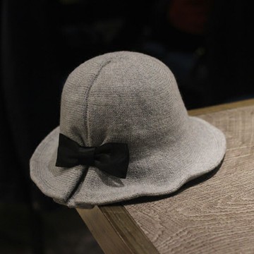 秋冬季厚款羊毛呢混紡女士蝴蝶結遮陽漁夫帽針織帽凹造型女士盆帽1入